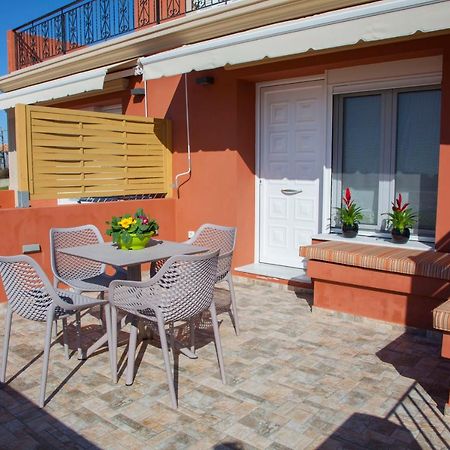 Paporas Apartments Svoronata Eksteriør bilde
